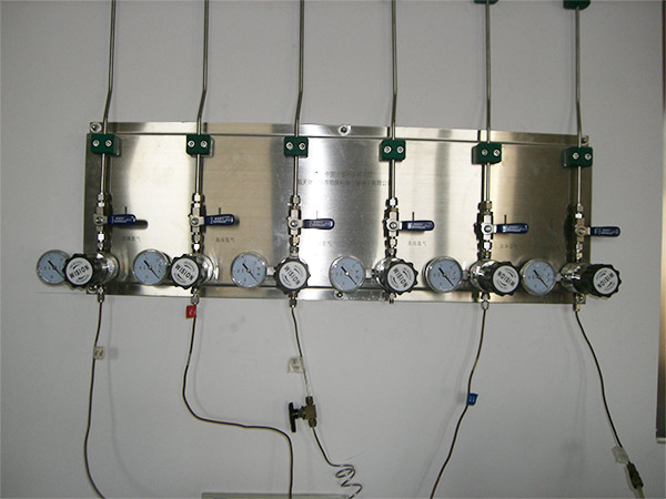 中國計量科學(xué)研究院氣體管路照片-1