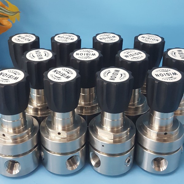 上海客戶的rw12不銹鋼減壓閥成功出貨